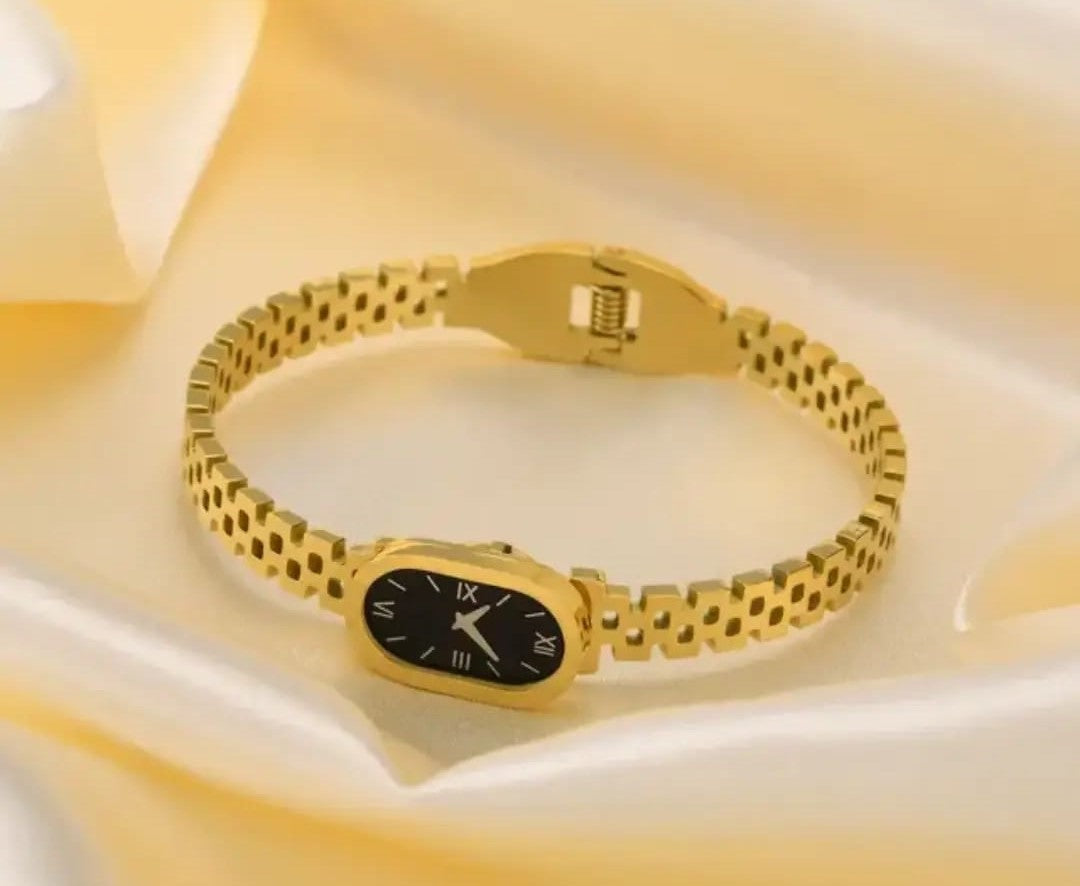 Elegance Roma Gold Women's Watch