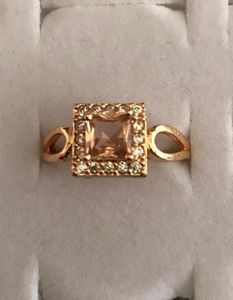 Champagne Glow Halo Ring